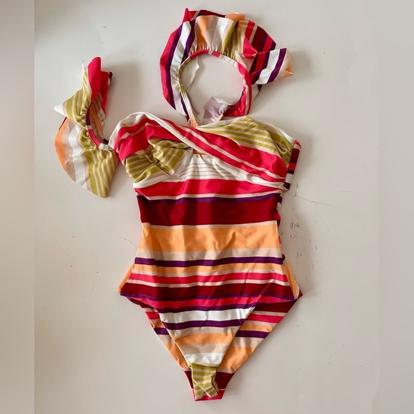 Tularosa One Piece Swimsuit - Picture 4 of 6